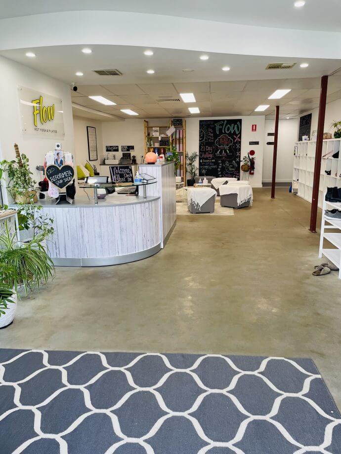 FLOW RECEPTION AREA